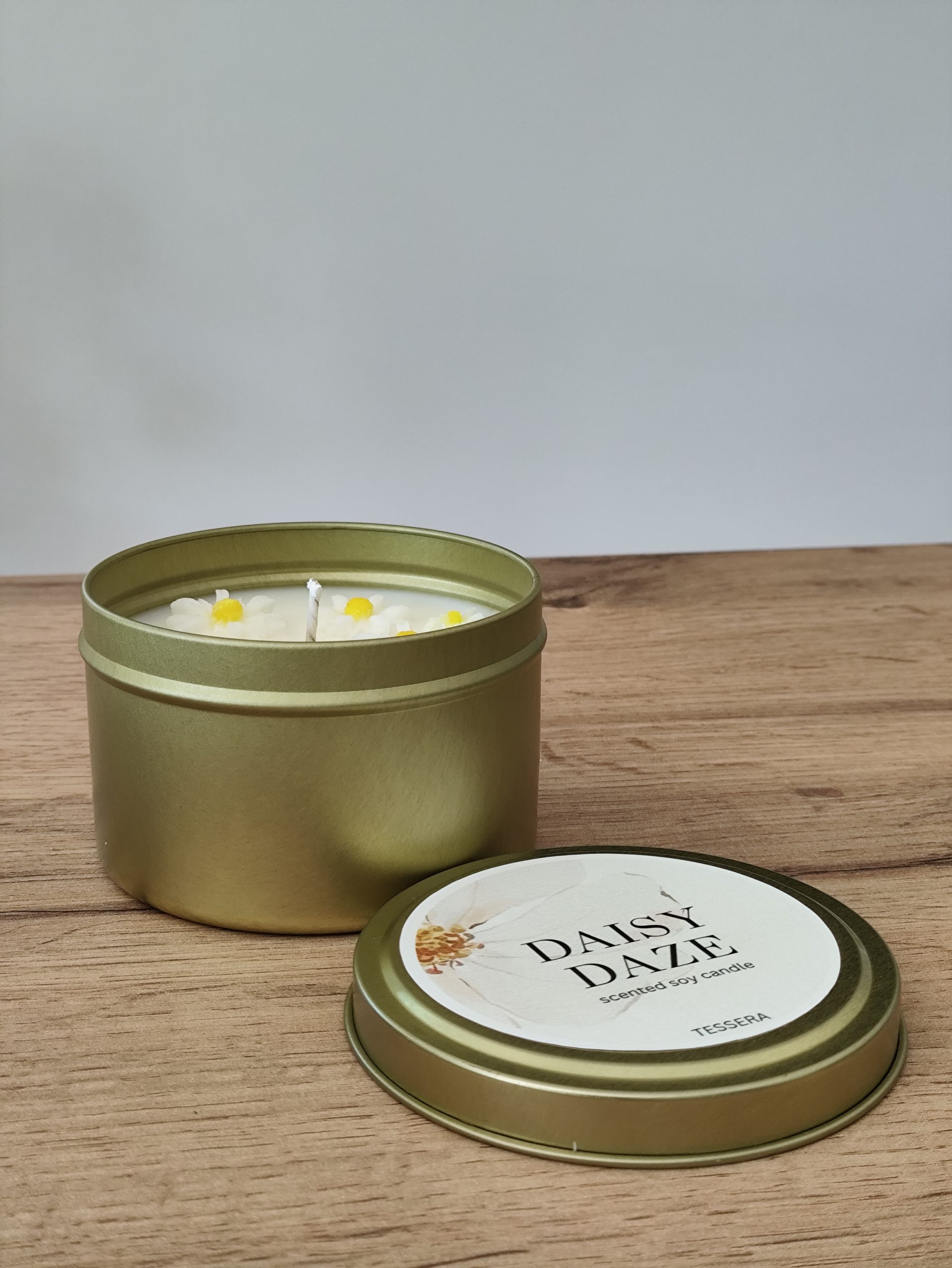 Daisy Daze Soy Candle - Image 3